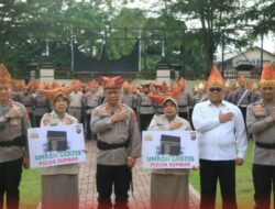 Kapolda Sumbar Hadiahkan Umroh Gratis untuk Dua Personel Berprestasi