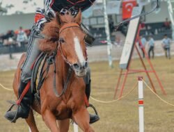 Atlet Padang Pariaman Wakili Indonesia di Kejuaraan Dunia Horseback Archery 2025