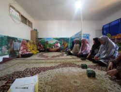 TP-PKK Padang Panjang Dorong Pola Asuh Positif Lewat Parenting di PAUD Raudhatul Jannah