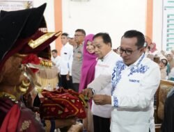 Bupati Eka Putra Kukuhkan Pengurus Alumni SMANSALint