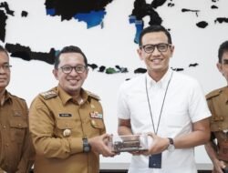 Antisipasi Ketersediaan BBM, Bupati Eka Putra Kunjungi Pertamina Patra Niaga Padang