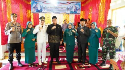 Wabup Ahmad Fadly Saksikan Sertijab Camat Lintau Buo dan Pelantikan Ketua TP PKK Kecamatan