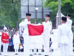 Upacara Penurunan Bendera Berjalan Lancar, Bupati Eka Putra Ucapkan Terima Kasih
