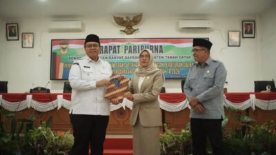 Wabup Tanah Datar Hadiri Rapat Paripurna Pandangan Umum Fraksi Ranperda APBD 2026
