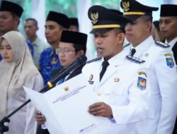 Bupati Eka Putra Lantik 28 Pejabat Manajerial dan Pengawas di Tanah Datar