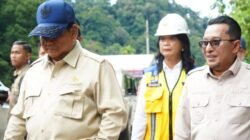 Presiden Prabowo Tinjau Lembah Anai, Tegaskan Komitmen Percepatan Rehabilitasi Dampak Bencana di Tanah Datar