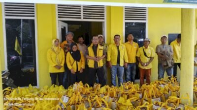 DPD Golkar Tanah Datar Distribusikan Bantuan DPP Bagi Korban Bencana Di Batipuh Selatan, Batipuh, dan X Koto