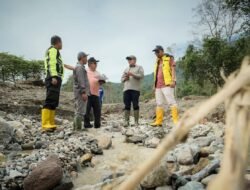Memastikan Kegiatan Masa Transisi Tanggap Darurat Berjalan, Bupati Tanah Datar Kunjungi Titik- Titik Lokasi Terdampak
