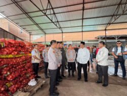 Telepon Subuh Mentan Amran Gagalkan Penyelundupan 133,5 Ton Bawang Bombay Ilegal di Semarang