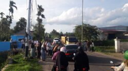 SPPG Simpuruik Berbagi Ratusan Paket Takjil Gratis Kepada Pengendara