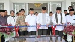 Gubernur Mahyeldi Resmikan Masjid Mustaqim Di Tanah Datar