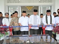 Gubernur Mahyeldi Resmikan Masjid Mustaqim Di Tanah Datar
