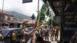 Tertibkan Spanduk dan Booth di Trotoar, Pemko Padang Panjang Kembalikan Fungsi Ruang Publik