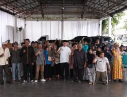 TP PKK Tanah Datar Gandeng OKP Garuda KPP-RI Salurkan Bantuan Sembako untuk Penyandang Disabilitas.