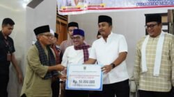 Safari Ramadan di Tanah Datar, Wagub Sumbar Bantu Masjid Al Amin Rp50 Juta