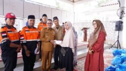 Bupati Eka Putra Salurkan Bantuan Baznas Senilai Rp576 Juta untuk Korban Bencana Alam