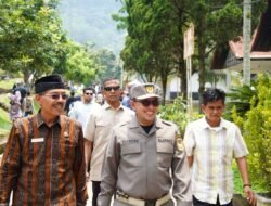 Pastikan Kenyamanan Pengunjung, Bupati Eka Putra Tinjau Fasilitas Wisata Istano Basa Pagaruyuang