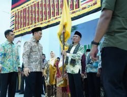IKLB Dikukuhkan, Bupati Eka Putra Titipkan Warga Tanah Datar Ke Bupati Kuansing