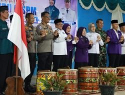 Pemkab Tanah Datar Luncurkan Posyandu 6 SPM dan Resmikan Sekolah Lansia di Paninjauan