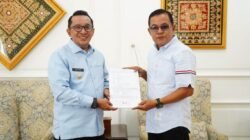 Doni Oskaria Hibahkan 19 Hektare Tanah untuk SR, Bupati Eka Putra: Ini Keteladanan yang Luar Biasa