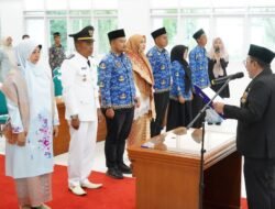 Terapkan Manajemen Talenta, Bupati Tanah Datar Lantik 12 Pejabat