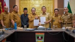 Pemprov Sumbar Fasilitasi Sengketa Tapal Batas, Tanah Datar dan Solok Sepakat Serahkan Penyelesaian ke MendagriMenulis