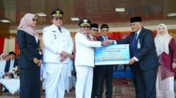 Bupati Eka Putra Pimpin Upacara HUT ke-81 RI di Tanah Datar