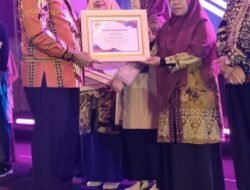 SMA N 3 Batusangkar Raih Penghargaan Sekolah Pilihan Terbaik dari Gubernur Sumbar