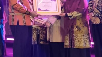 SMA N 3 Batusangkar Raih Penghargaan Sekolah Pilihan Terbaik dari Gubernur Sumbar