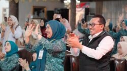 Bupati Eka Putra Suntik Semangat Kontingen Tanah Datar, Bidik Juara Umum Jambore PKK Sumbar