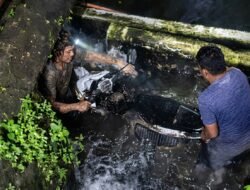 Sempat Dikira Dilarikan, Motor Terseret Arus di Kawasan Lembah Anai Ditemukan di Bawah Gorong-gorong