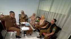 Tingkatkan Kualitas Pelayanan dan Integritas Birokrasi, Disdukcapil Kota Sawahlunto Terima Pembinaan Zona Integritas dari Inspektorat Daerah Kota Sawahlunto
