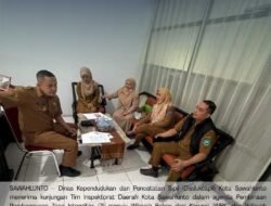 Tingkatkan Kualitas Pelayanan dan Integritas Birokrasi, Disdukcapil Kota Sawahlunto Terima Pembinaan Zona Integritas dari Inspektorat Daerah Kota Sawahlunto