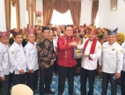Kunjungi Pacu Jawi dan Alua Katentong, 105 Perantau IKM Bengkulu Disambut Wabup Ahmad Fadly