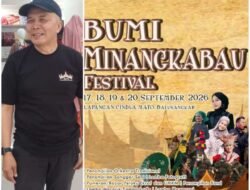 Diselimuti Kabut Asap, Bumi Minangkabau  Festival Tetap Digelar dengan Penyesuaian