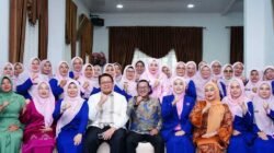 Bupati Eka Kukuhkan Pengurus GOW Tanah Datar Periode 2026-2031