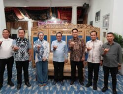 Bupati Eka Putra Terima Kunjungan Wamen P2MI