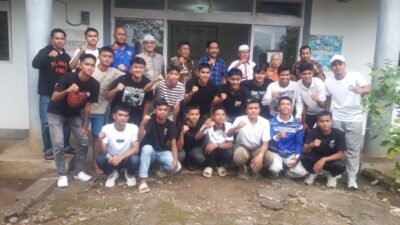 Sepak Bola Tanah Datar Bidik Emas Porprov, 21 Atlet Dilepas ke Padang Pariaman