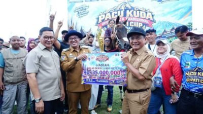 Pacu Kuda Sukses, Bupati Eka Putra Berharap Tanah Datar Kembali Gelar Dua Kali Setahun